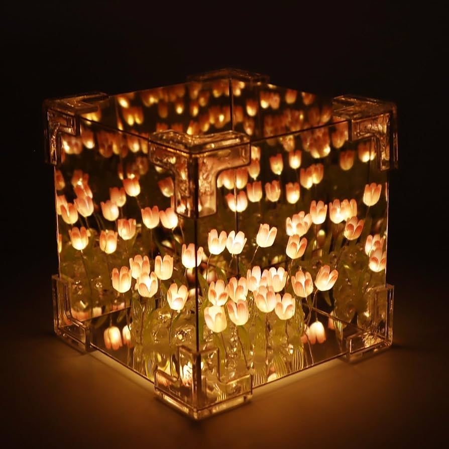Tulip Flower Cube
